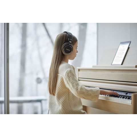 Roland HP-704 bk Negro