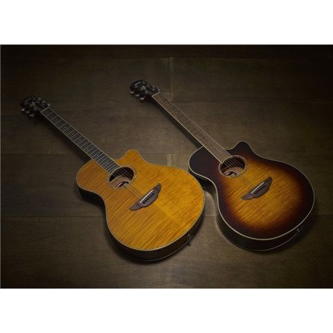 Yamaha Apx600FM Ambar