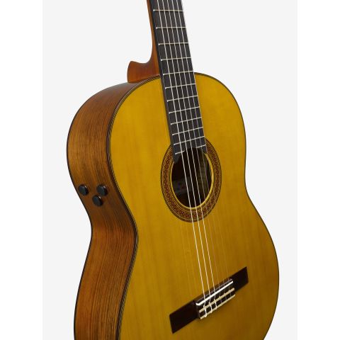 Yamaha CG TA NT TransAcoustic
