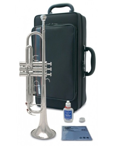 Trompeta Yamaha YTr3335 plata con estuche y accesorios