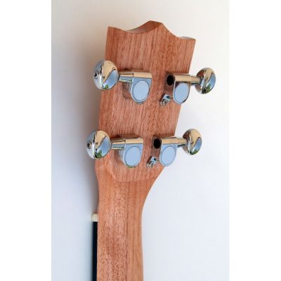 EGMOND C380.105V UKELELE CONCIERTO CON TAPA MACIZA CAOBA pala trasera