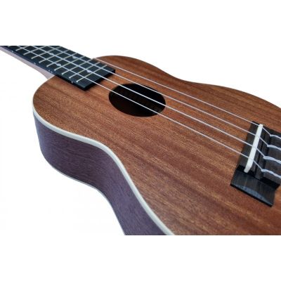 EGMOND C380.091 UKELELE SOPRANO CUERPO