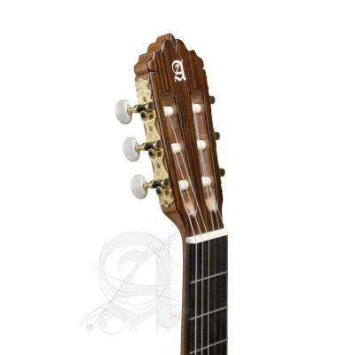 Alhambra 5P Guitarra clásica clavijero