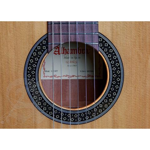 Alhambra Guitarra Clásica 1C Hybrid Terra + funda 9730 10mm