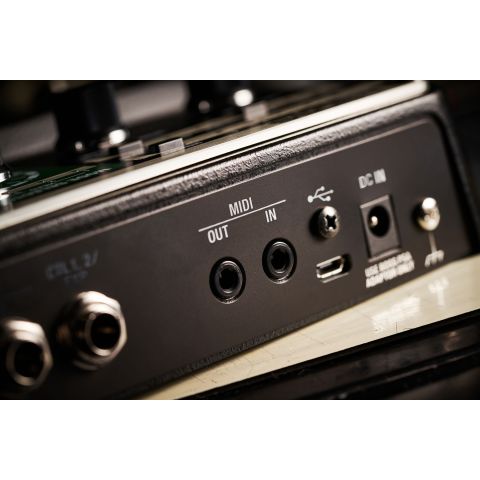 BOSS RE-202 Space Echo conexiones