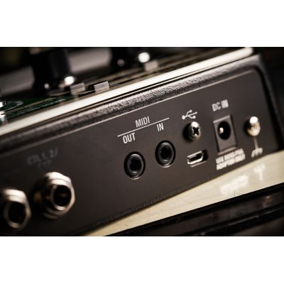 BOSS RE-202 Space Echo conexiones