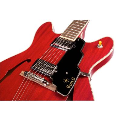 Guild Starfire IV Cherry Red pastillas