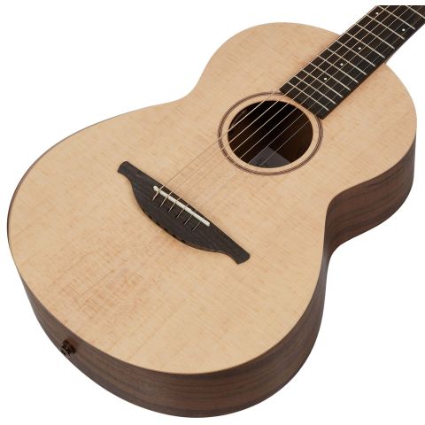 Sheeran by Lowden W-04