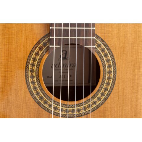 GUITARRA CLÁSICA ADMIRA A1...