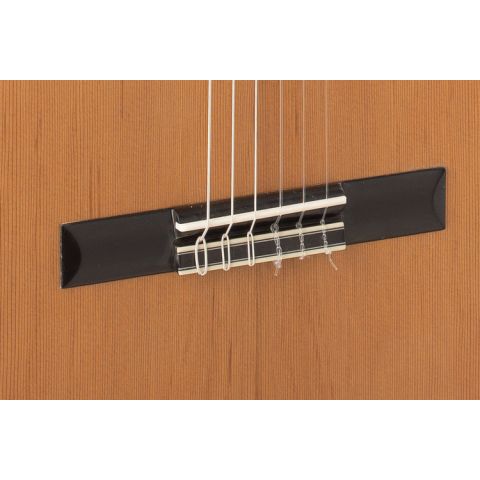 GUITARRA CLÁSICA ADMIRA A2 SATINADA...