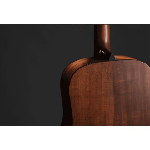 Martin Guitars D-16E-02