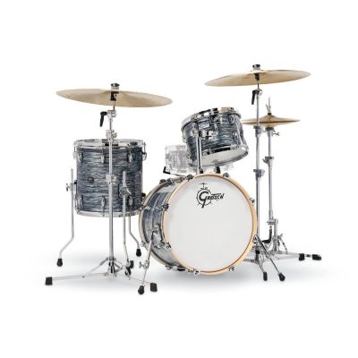 Renown Maple Jazz Silver Oyster Pearl