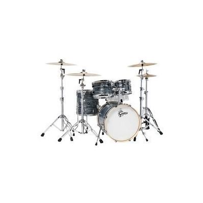 Renown Maple Studio Silver Oyster Pearl 2