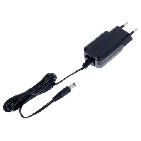 ZOOM AD-16 ALIMENTADOR 9V / 500MA (POLO NEGATIVO AL CENTRO)