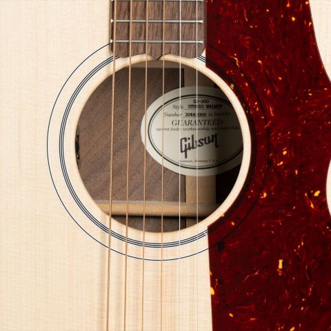 Gibson SJ200 Studio Walnut Satin Natural
