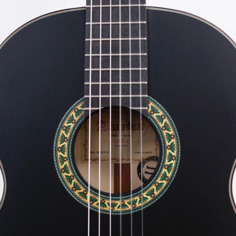 Alhambra Guitarra Clásica Satin Black...