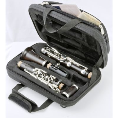 Clarinete Sib Uebel Classic Grenadilla 17 Llaves 2