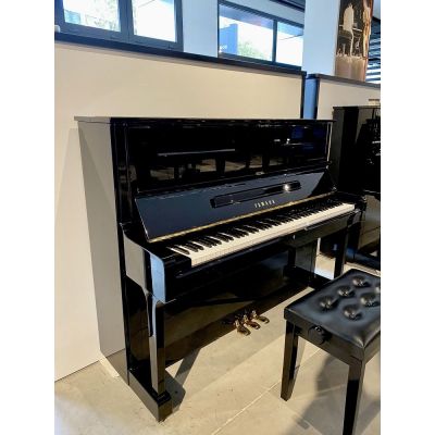 Yamaha U1 6405964 Ocasión