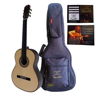 Antonio de Toledo Tomatito Almería Guitarra Flamenca negra de palo santo de Patagonia