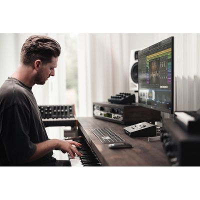Universal Audio Apollo Twin X DUO Gen 2 Essentials +