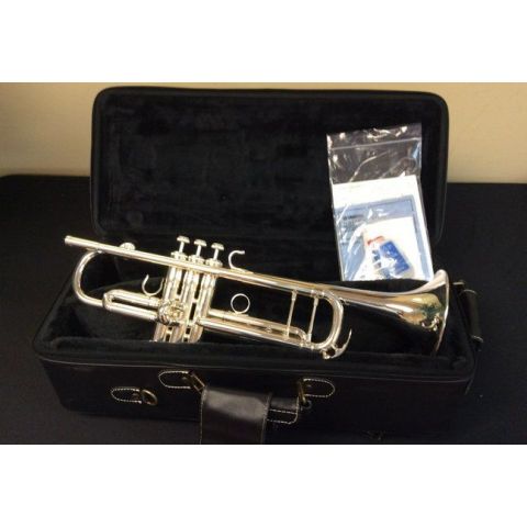 Yamaha YTR-9335NYS 04 Trompeta custom SiB