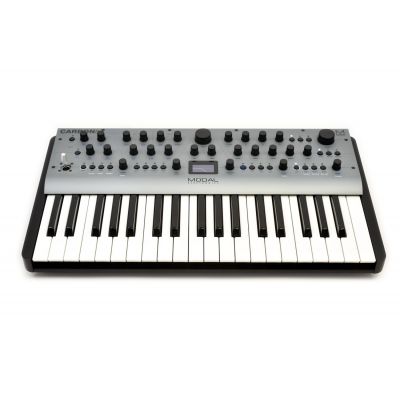 Modal CARBON8 (37 Keys)