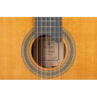 Admira Carmen Guitarra Flamenca