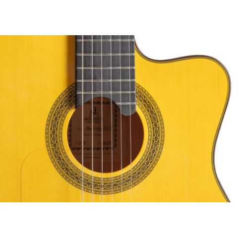 Admira BULERÍA Serie Flamenco Cutaway Fishman