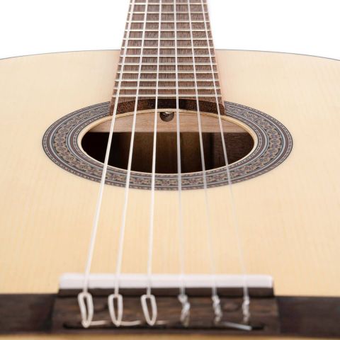 Cort AC100 OP Guitarra clásica con funda