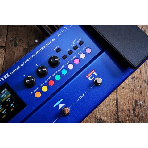 Boss GX-1B Pedalera Multiefectos Bajo Eléctrico