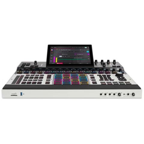 Akai MPC XL Centro de producción musical autónomo