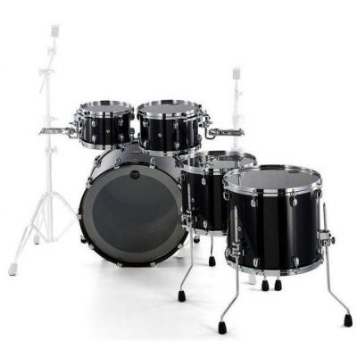 TAMA Starclassic Walnut Birch 5-piece shell pack with 22" bass drum 2
