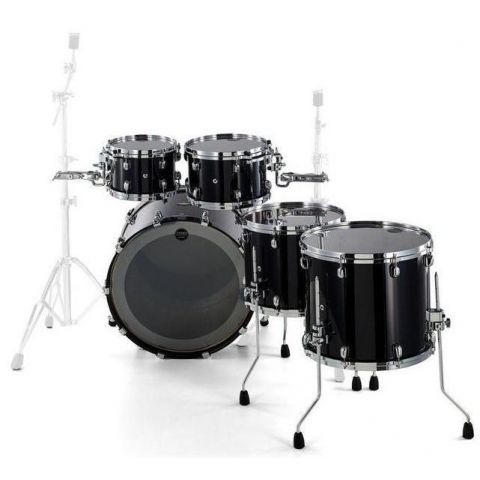 TAMA Starclassic Walnut Birch 5-piece shell pack with 22" bass drum