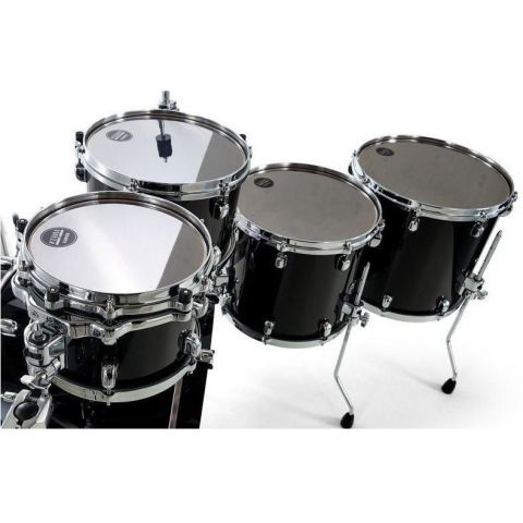 TAMA Starclassic Walnut Birch 5-piece shell pack with 22" bass drum