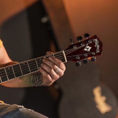 Washburn AG70CE Spruce Natural Guitarra Electroacústica