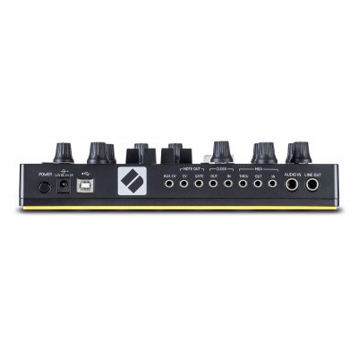 Novation Circuit Mono Station