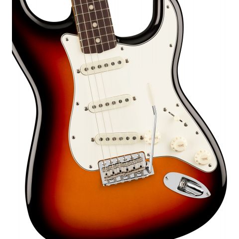 Fender Vintera III Late 60'S Stratocaster RW 3 Tone Sunburst Guitarra Eléctrica
