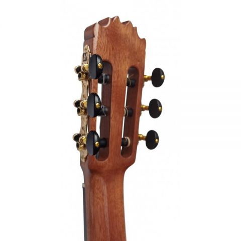 Antonio de Toledo Josémi Carmona con cutaway y previo con efectos Guitarra flamenca blanca 