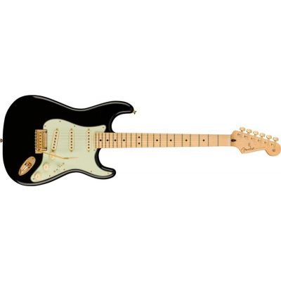 FENDER Player Stratocaster®, Maple Fingerboard, Black Limited Edition