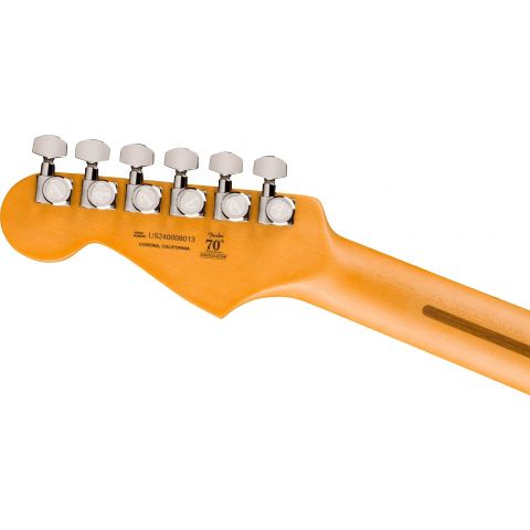 Fender American Ultra II Stratocaster®, Maple Fingerboard, Solar Flare