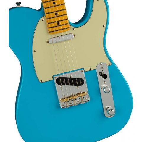 Fender American Professional II Telecaster®, Maple Fingerboard, Miami Blue