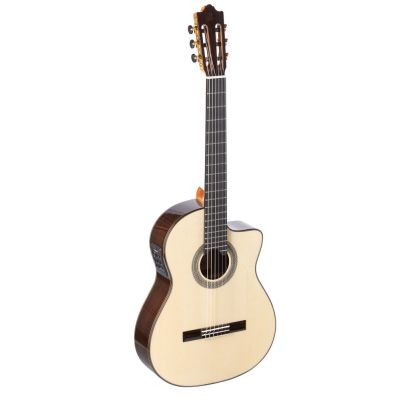 Admira Lucia Guitarra Flamenca Electrificada Fishman Cutway