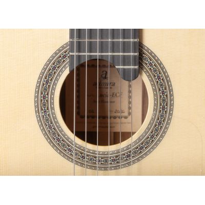 Admira Lucia Guitarra Flamenca Electrificada Fishman Cutway