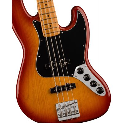 Fender Player Plus Jazz Bass®, Maple Fingerboard, Sienna Sunburst