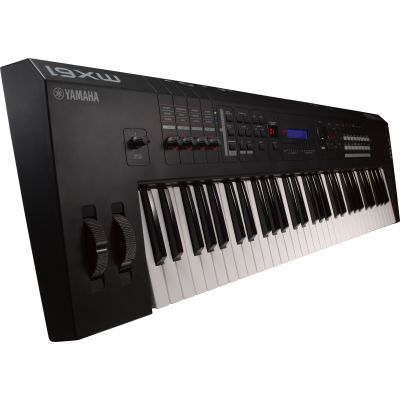 Yamaha MX61
